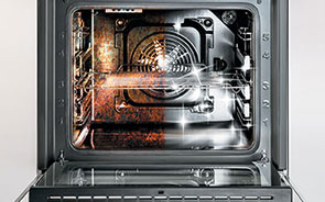 PULIZIA FORNO: PI&Ugrave; FACILE CHE MAI